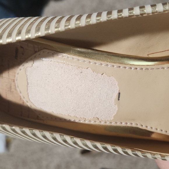 Gianni Bini Gold Studded Platform Heels - Picture 5 of 7